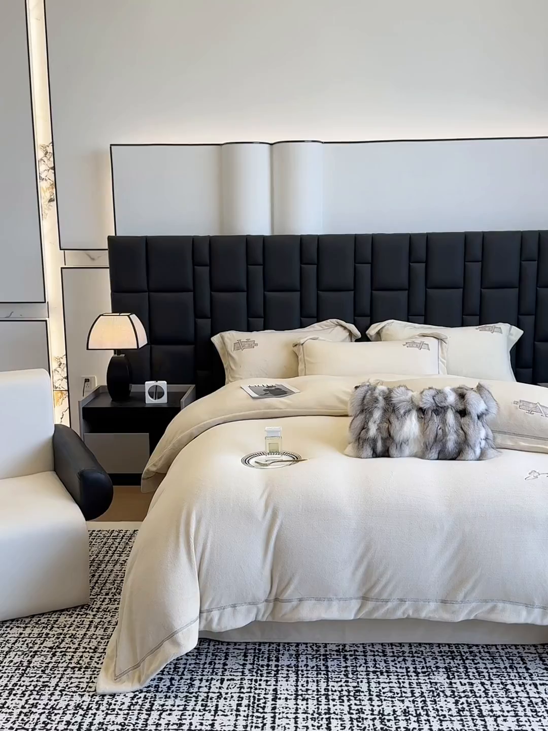 91家纺网 家纺一手货源 找家纺 丞音家纺 2025新款A类母婴级230克全消光牛奶绒轻奢刺绣四件套秋冬珊瑚绒加厚保暖绣花宝宝绒床单被套婴儿绒床 塞维尔-杏仁色