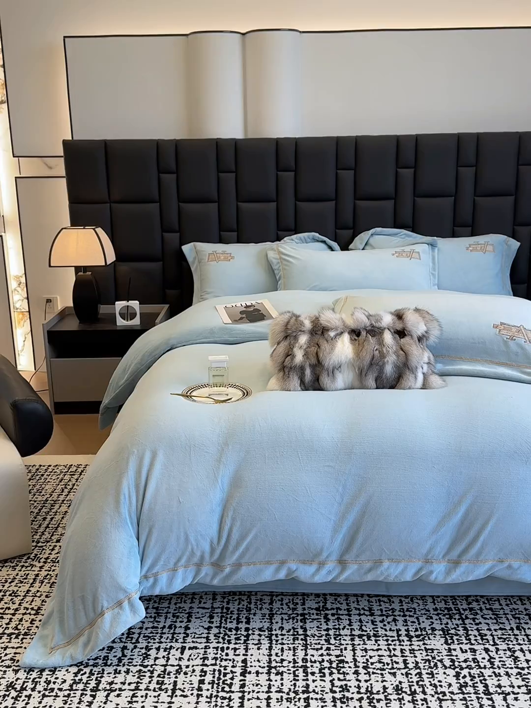 91家纺网 家纺一手货源 找家纺 （总）丞音家纺 2025新款A类母婴级230克全消光牛奶绒轻奢刺绣四件套秋冬珊瑚绒加厚保暖绣花宝宝绒床单被套婴儿绒床