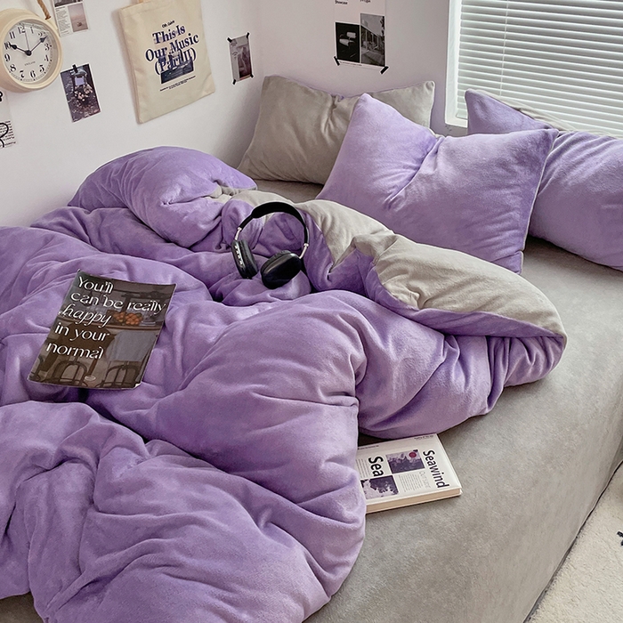 91家纺网 家纺一手货源 找家纺 优卡迪家纺馆 2025新款牛奶绒纯色双拼四件套系列 魅紫银灰