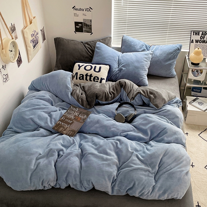 91家纺网 家纺一手货源 找家纺 （总）优卡迪家纺馆 2025新款牛奶绒纯色双拼四件套系列