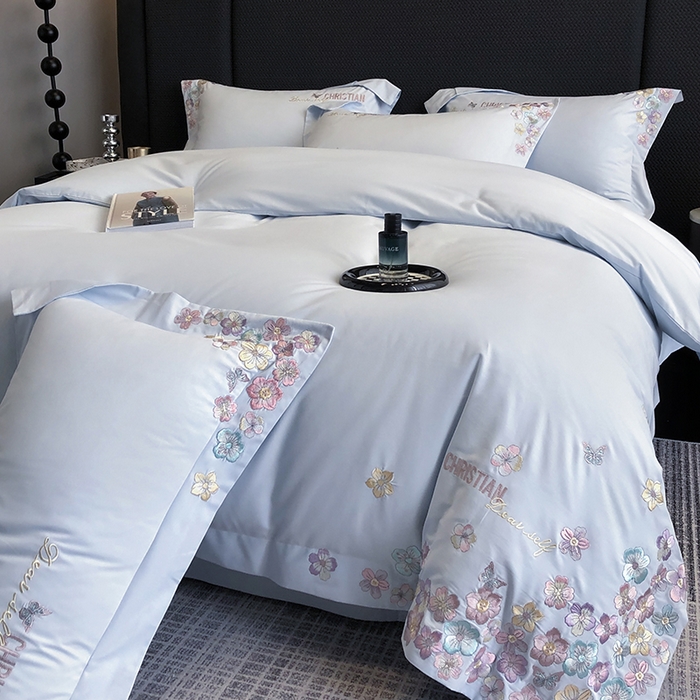 91家纺网 家纺一手货源 找家纺 丞音家纺 【特价新品】A类100支超柔超细旦长绒棉磨毛保暖绣花四件套纯棉加厚刺绣全棉床单被套-花瑾系列 花瑾-祖玛蓝