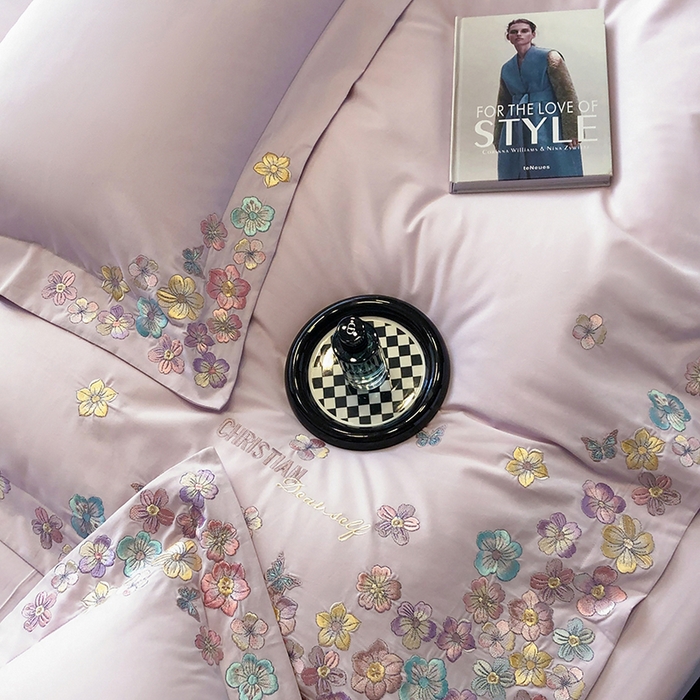 91家纺网 家纺一手货源 找家纺 丞音家纺 【特价新品】A类100支超柔超细旦长绒棉磨毛保暖绣花四件套纯棉加厚刺绣全棉床单被套-花瑾系列 花瑾-木槿紫