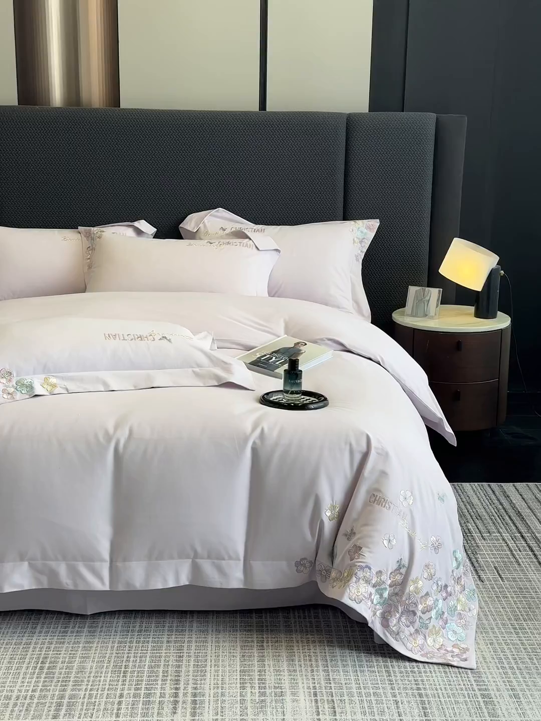 91家纺网 家纺一手货源 找家纺 丞音家纺 【特价新品】A类100支超柔超细旦长绒棉磨毛保暖绣花四件套纯棉加厚刺绣全棉床单被套-花瑾系列 花瑾-木槿紫