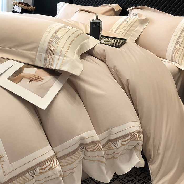 91家纺网 家纺一手货源 找家纺 丞音家纺 2025新款瑞恩超柔A类100支超细旦长绒棉磨毛刺绣四件套秋冬加厚纯棉全棉绣花床上用品 瑞恩-浅卡其