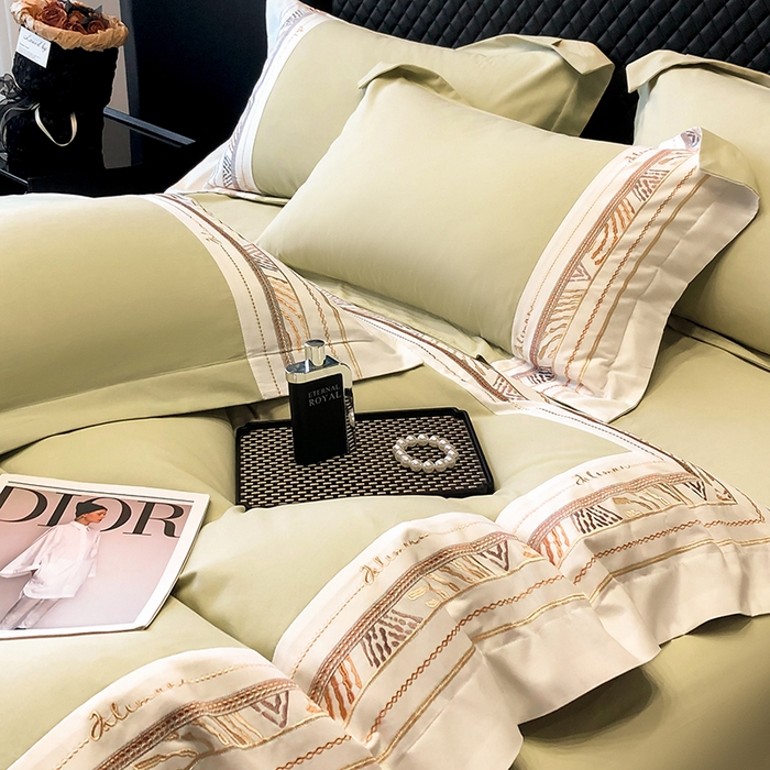 91家纺网 家纺一手货源 找家纺 丞音家纺 2025新款瑞恩超柔A类100支超细旦长绒棉磨毛刺绣四件套秋冬加厚纯棉全棉绣花床上用品 瑞恩-曙光金