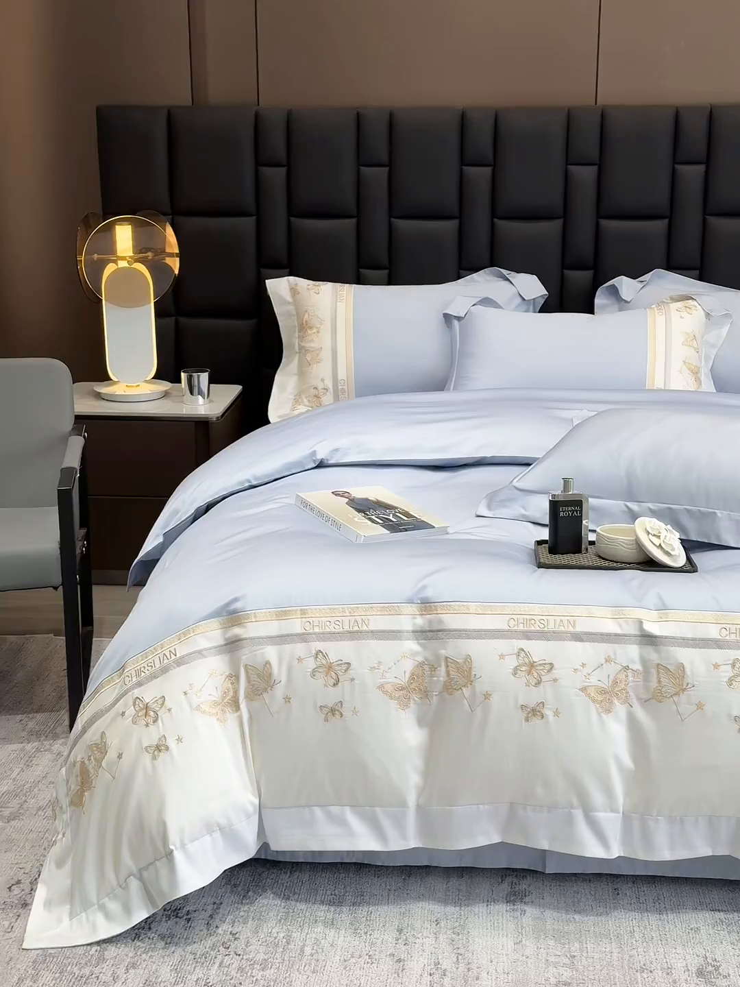 91家纺网 家纺一手货源 找家纺 丞音家纺 2025新款高档包装A类母婴级双面全棉蝴蝶刺绣纯棉长绒棉绣花四件套 梦蝶-雾霾蓝