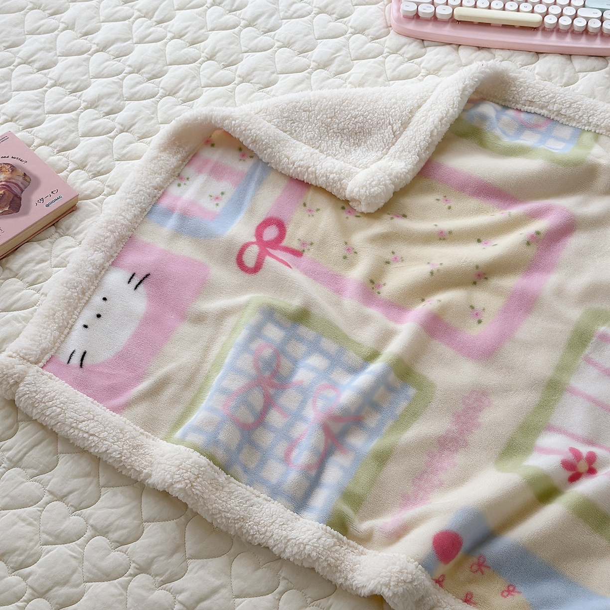 91家纺网 家纺一手货源 找家纺 柚子YOUTH 2025新款加厚牛奶绒卡通毛巾绣四件套-印加绣送同款毛毯 兔兔花园