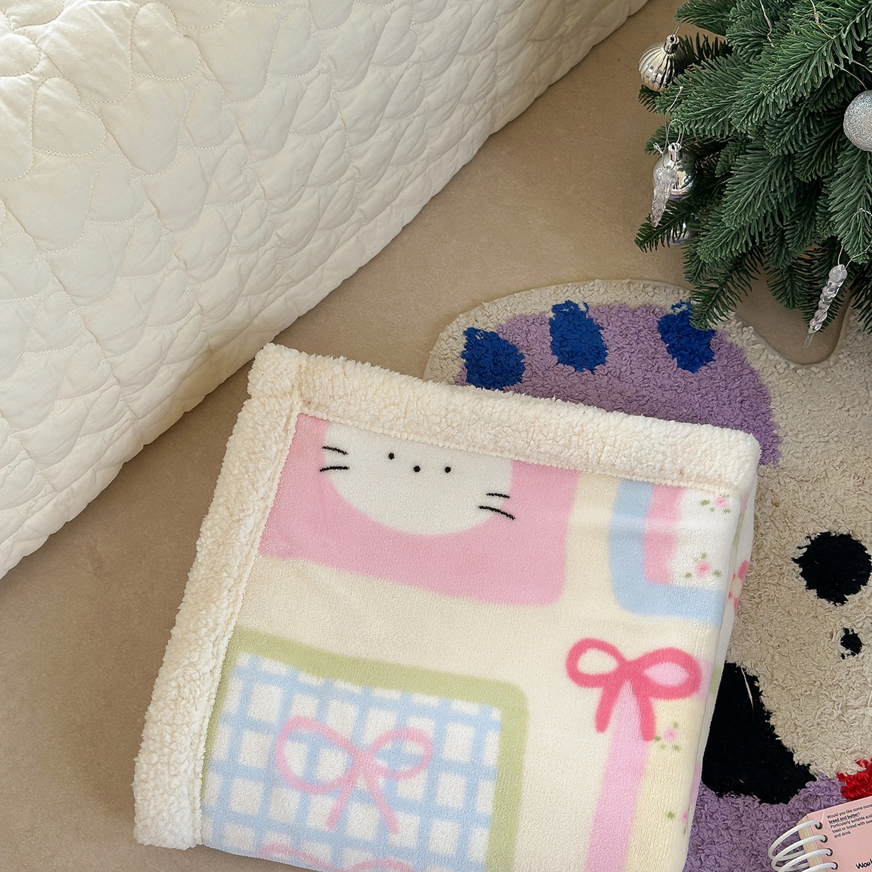 91家纺网 家纺一手货源 找家纺 柚子YOUTH 2025新款加厚牛奶绒卡通毛巾绣四件套-印加绣送同款毛毯 兔兔花园