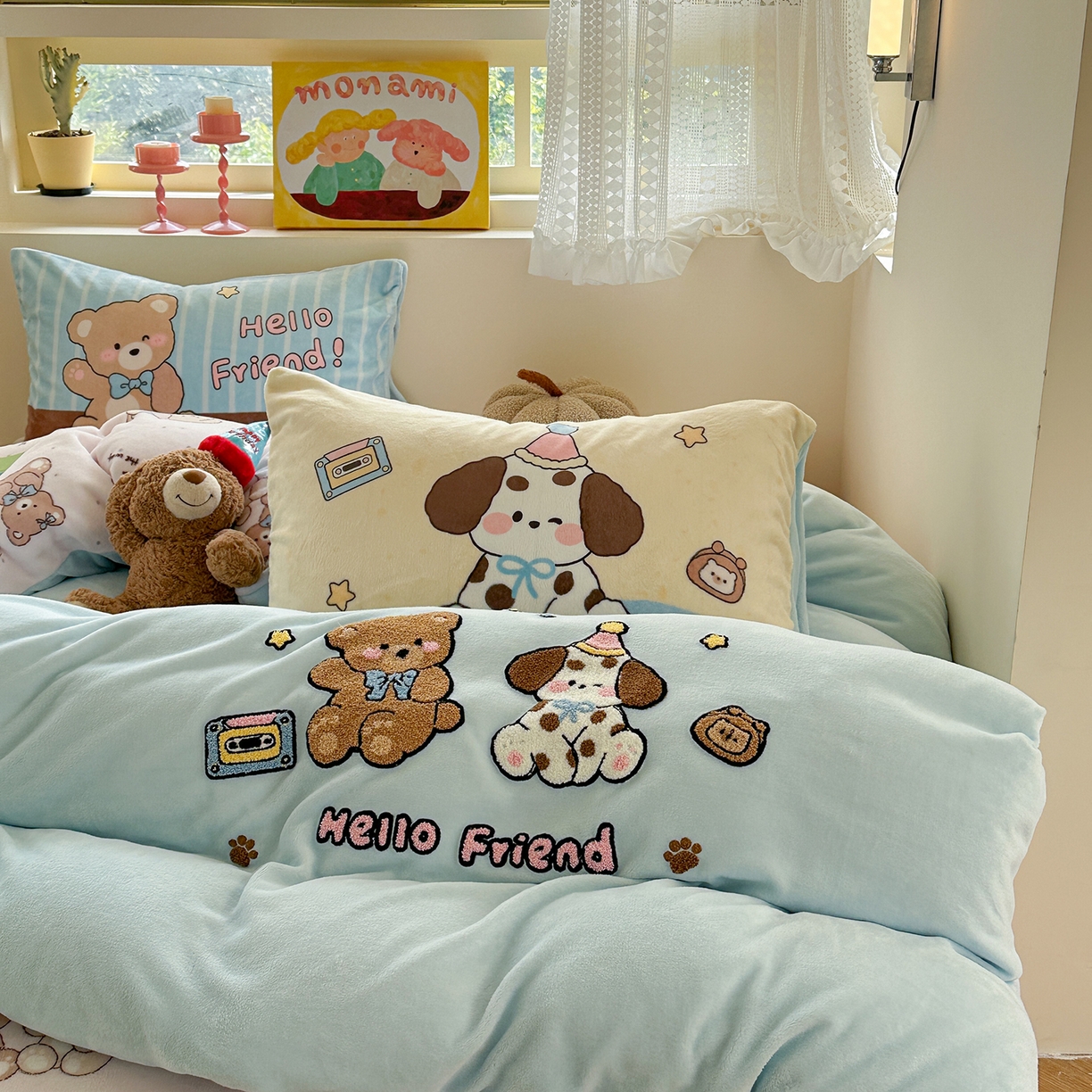 91家纺网 家纺一手货源 找家纺 柚子YOUTH 2025新款加厚牛奶绒卡通毛巾绣四件套-印加绣送同款毛毯 小伙伴