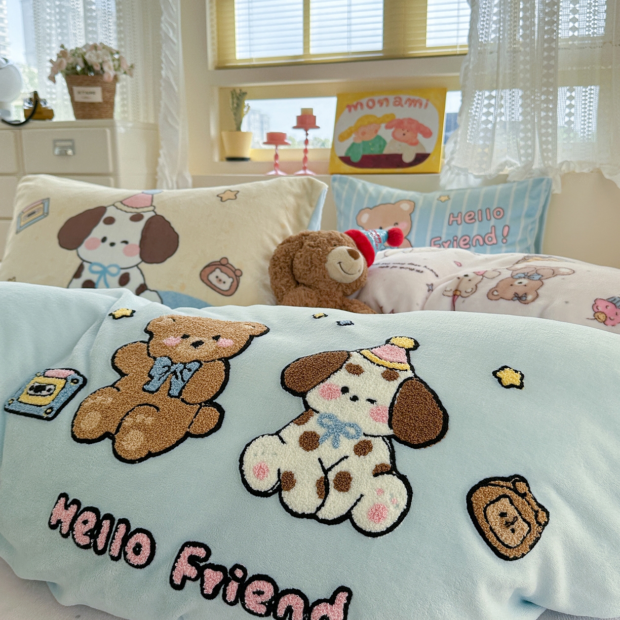 91家纺网 家纺一手货源 找家纺 柚子YOUTH 2025新款加厚牛奶绒卡通毛巾绣四件套-印加绣送同款毛毯 小伙伴