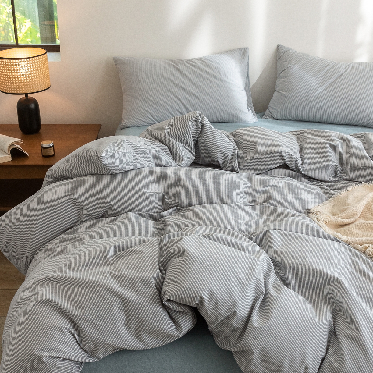 91家纺网 家纺一手货源 找家纺 （总）玖弘家居 2025新款亲肤水洗棉四件套-蓝密条