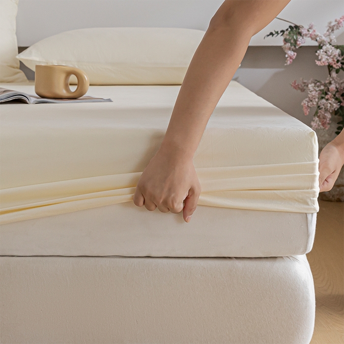 91家纺网 家纺一手货源 找家纺 618家纺 2025新款全棉100支磨毛单品四件套系列-单床笠 元气白桃