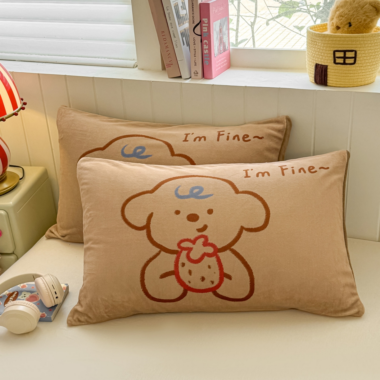 佳汐蓝家纺 2025新款牛奶绒卡通大版枕套 草莓狗