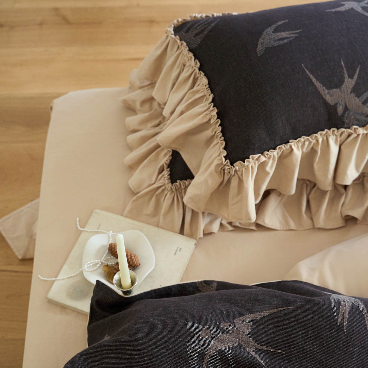 91家纺网 家纺一手货源 找家纺 （总）圆岛家纺 2025秋冬复古格调全棉纯棉色织提花磨毛四件套