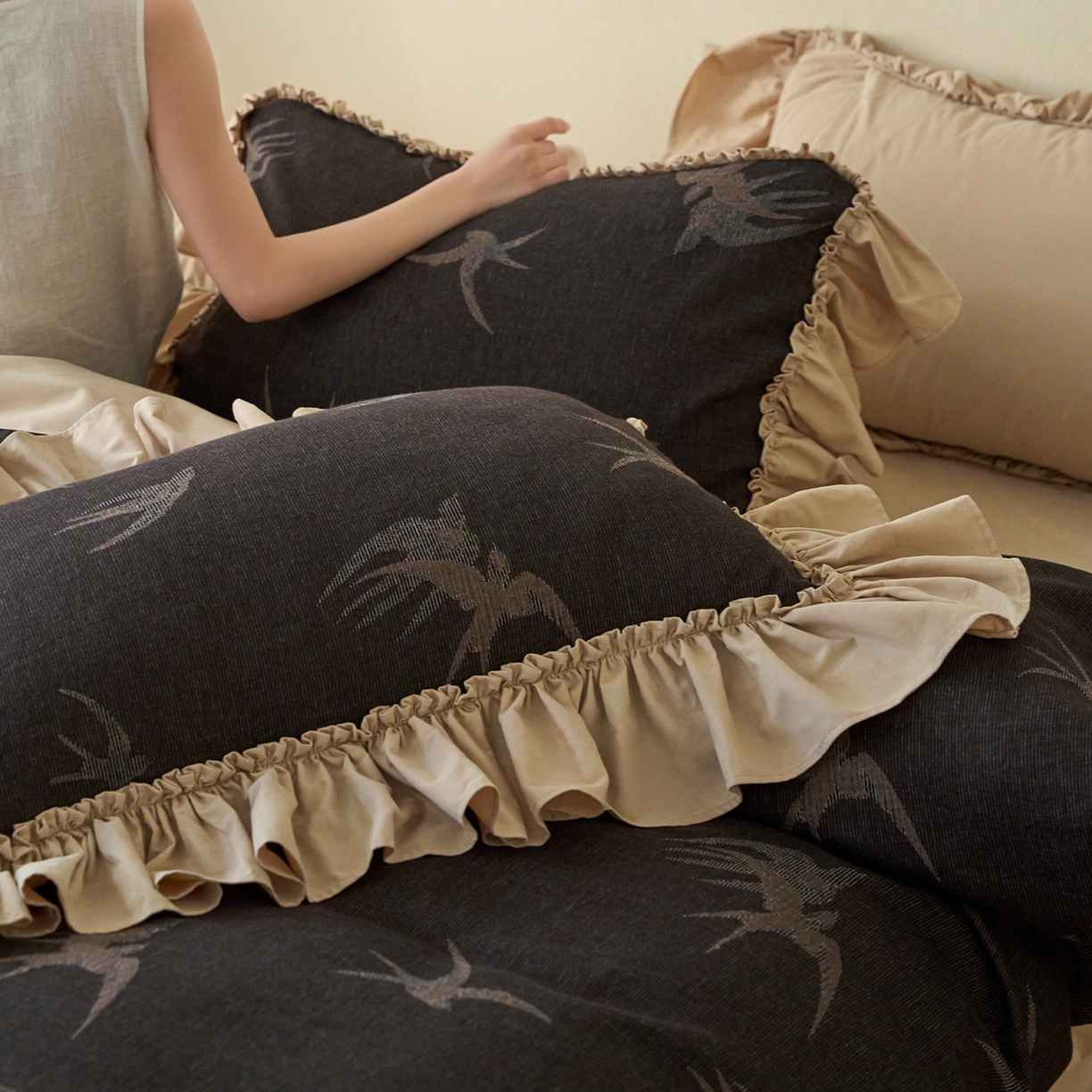 91家纺网 家纺一手货源 找家纺 （总）圆岛家纺 2025秋冬复古格调全棉纯棉色织提花磨毛四件套