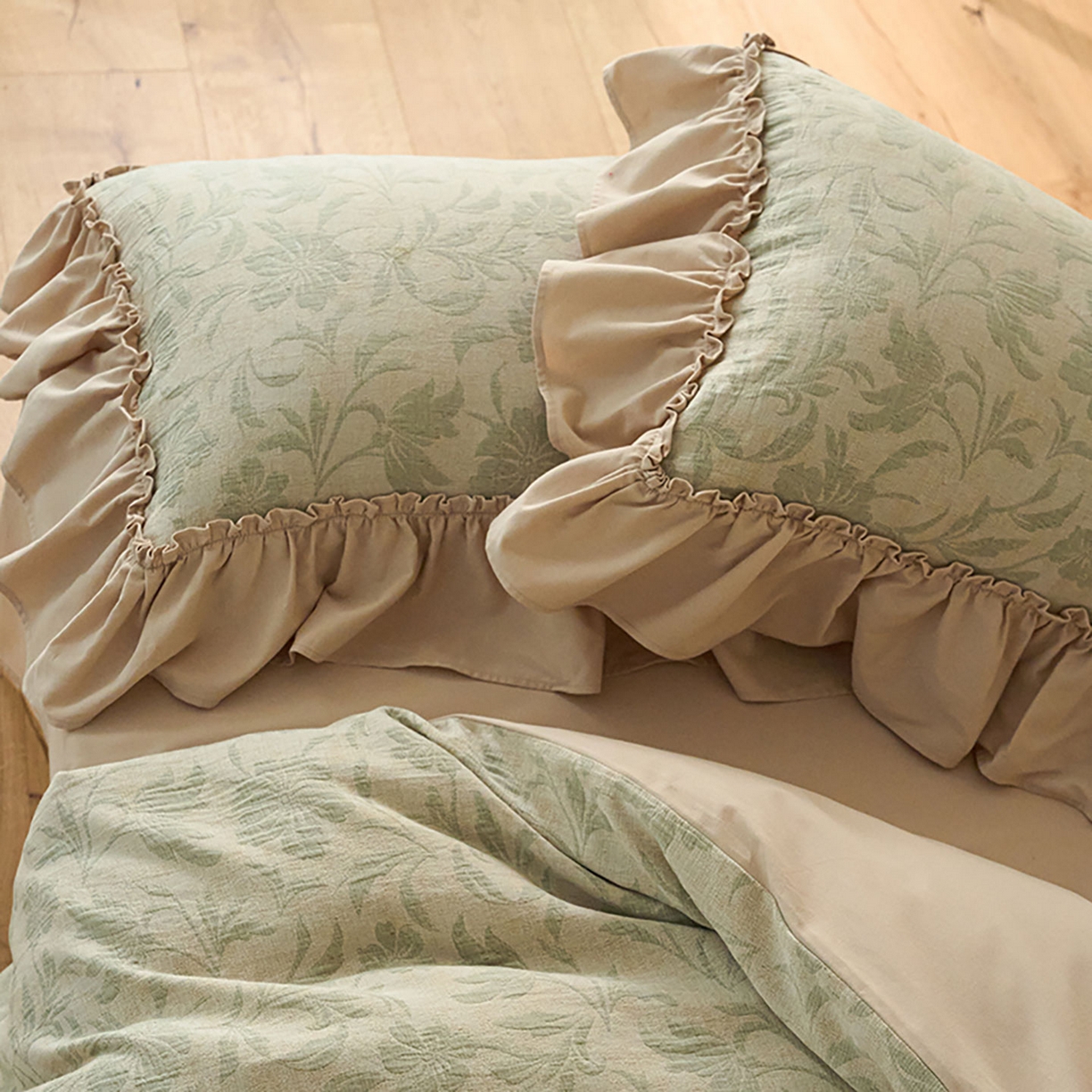 91家纺网 家纺一手货源 找家纺 圆岛家纺 2025秋冬复古格调全棉纯棉色织提花磨毛四件套 森屿