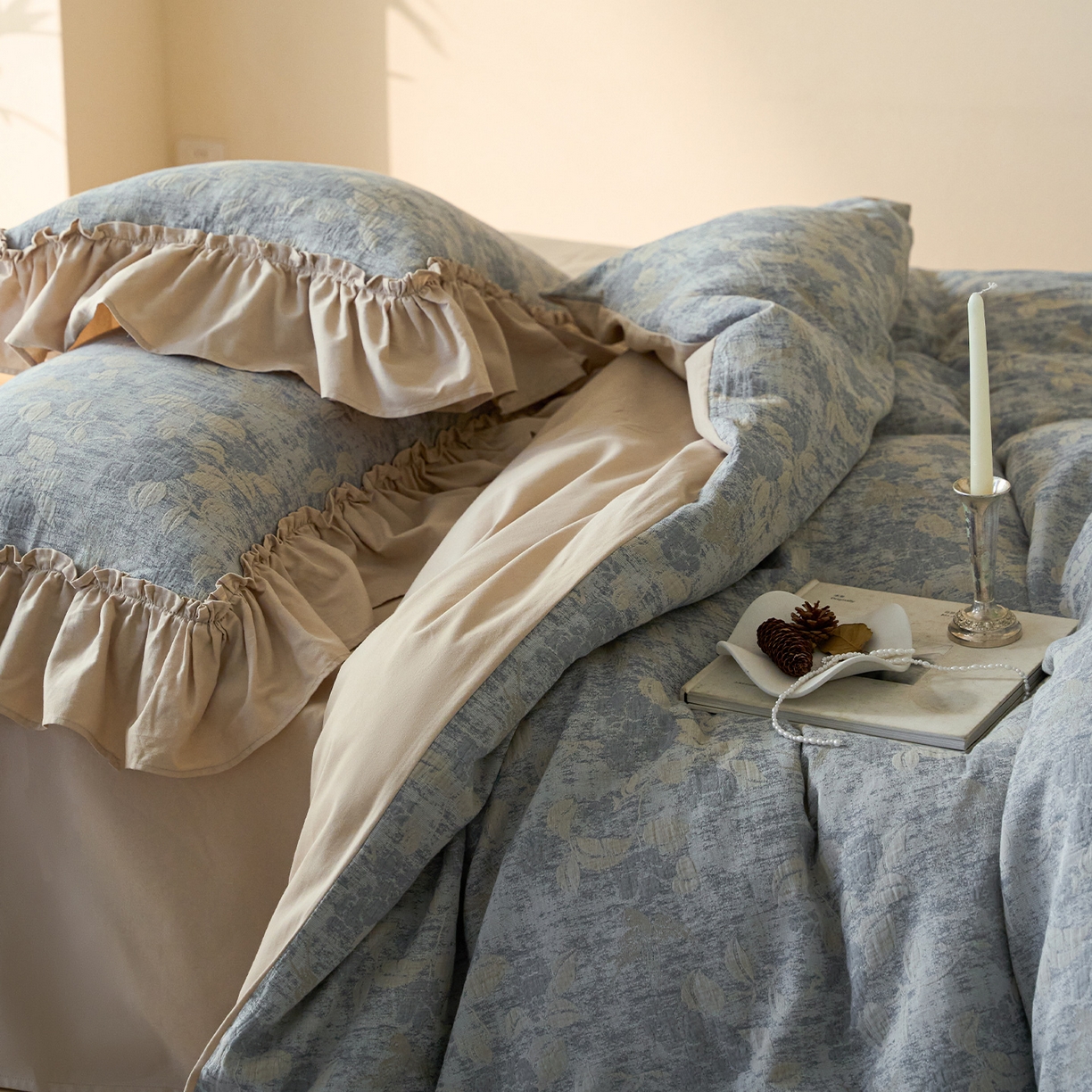 91家纺网 家纺一手货源 找家纺 圆岛家纺 2025秋冬复古格调全棉纯棉色织提花磨毛四件套 晨露