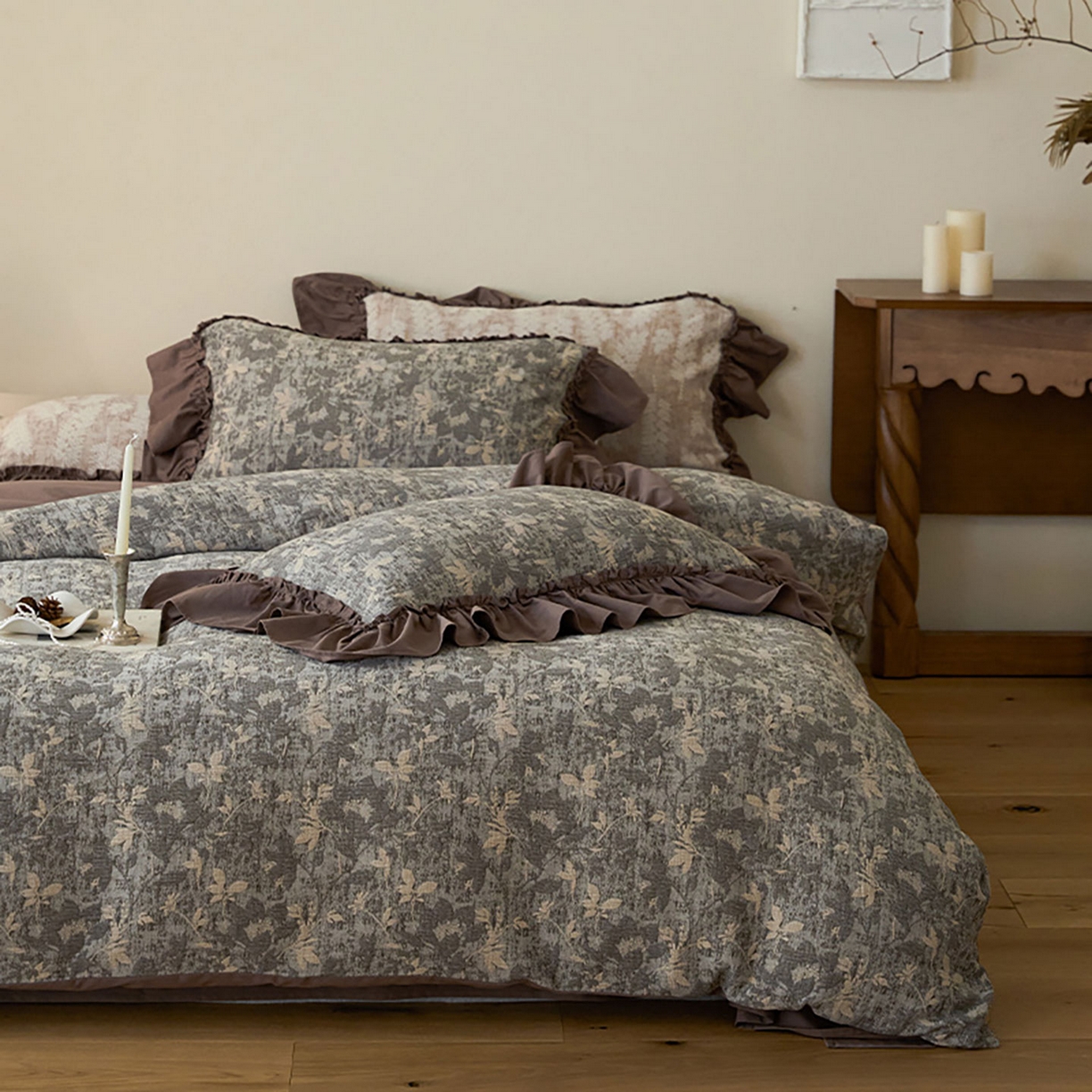 91家纺网 家纺一手货源 找家纺 圆岛家纺 2025秋冬复古格调全棉纯棉色织提花磨毛四件套 织梦