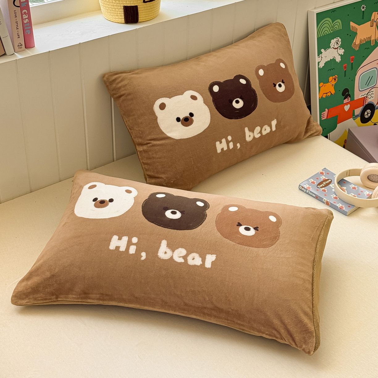 91家纺网 家纺一手货源 找家纺 佳汐蓝家纺 2025新款牛奶绒卡通大版枕套 三只熊
