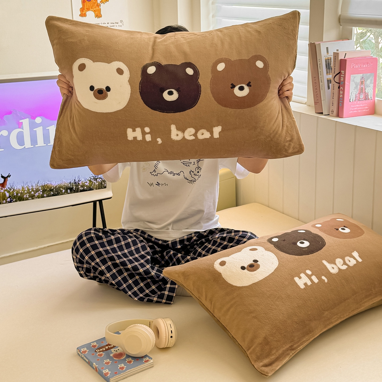 91家纺网 家纺一手货源 找家纺 佳汐蓝家纺 2025新款牛奶绒卡通大版枕套 三只熊