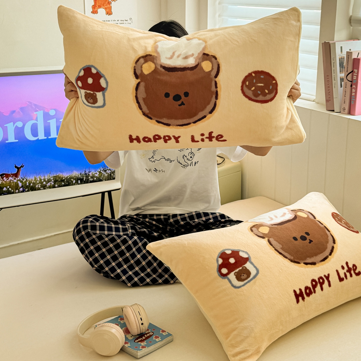 91家纺网 家纺一手货源 找家纺 佳汐蓝家纺 2025新款牛奶绒卡通大版枕套 甜品熊