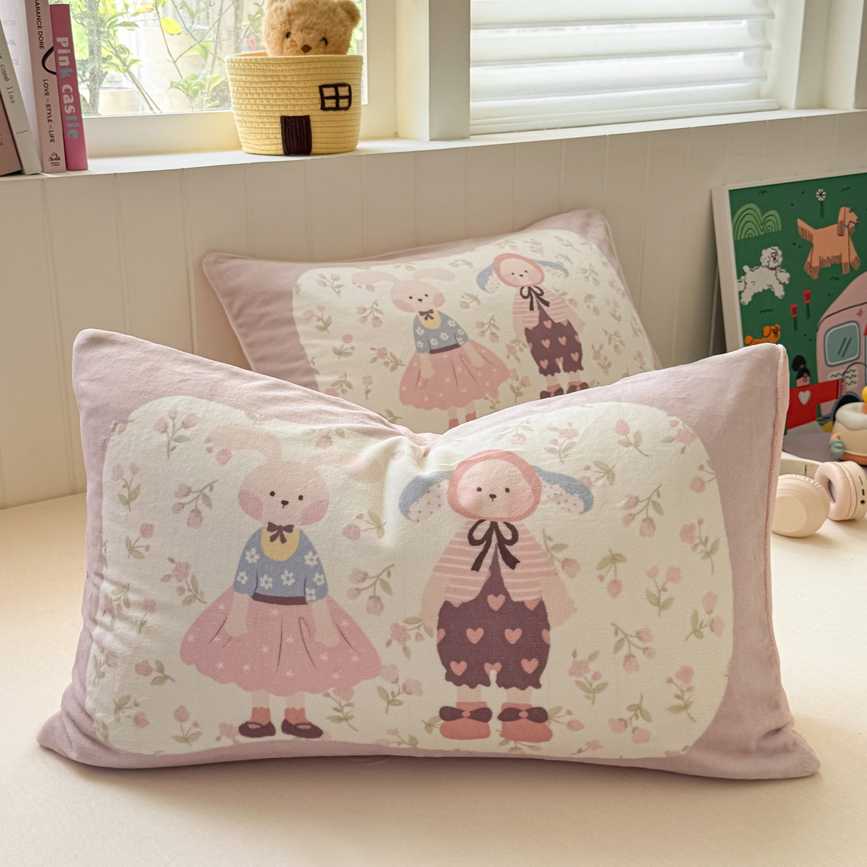 91家纺网 家纺一手货源 找家纺 佳汐蓝家纺 2025新款牛奶绒卡通大版枕套 兔女郎