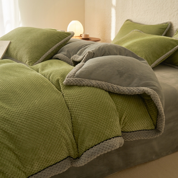 91家纺网 家纺一手货源 找家纺 （总）早晨家纺 2025新款尚流款牛奶绒提花-可拆卸冬被