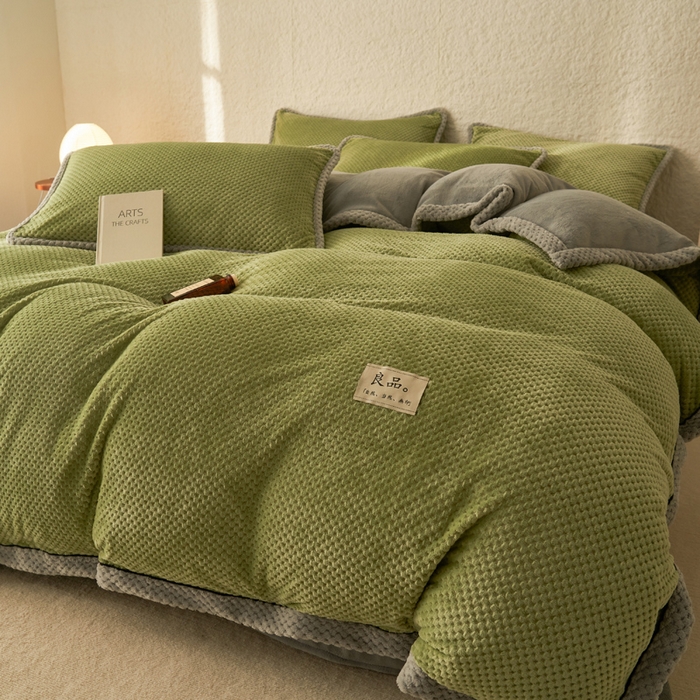 91家纺网 家纺一手货源 找家纺 （总）早晨家纺 2025新款尚流款牛奶绒提花-可拆卸冬被