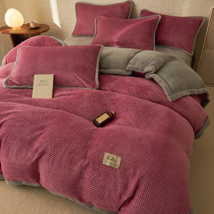 91家纺网 家纺一手货源 找家纺 早晨家纺 2025新款尚流款牛奶绒提花-可拆卸冬被 尚流-豆沙