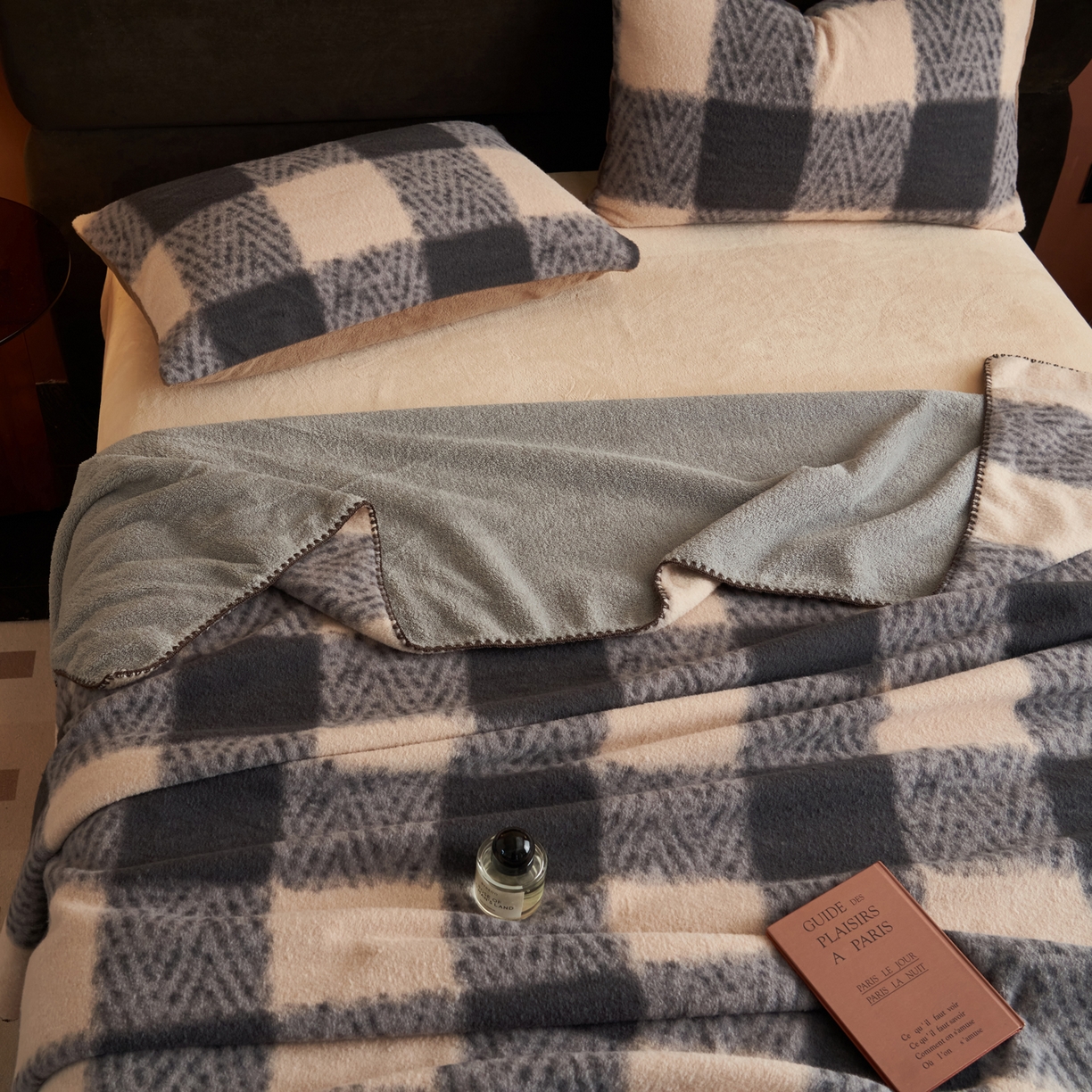 91家纺网 家纺一手货源 找家纺 （总）早晨家纺 2025新款众若款仿羊绒牛奶绒毛毯