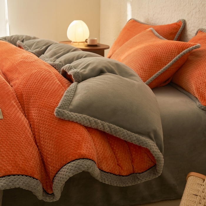 91家纺网 家纺一手货源 找家纺 早晨家纺 2025新款尚流款牛奶绒提花-可拆卸冬被 尚流-桔黄