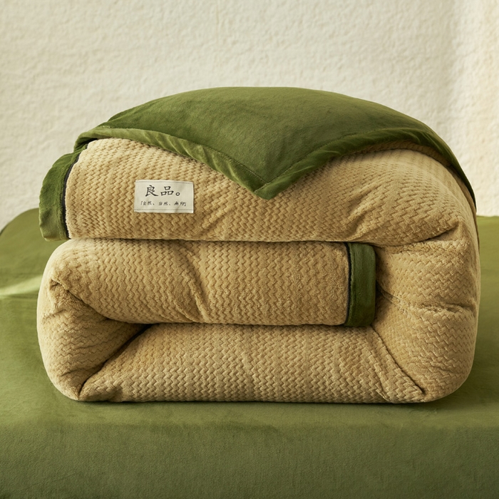 91家纺网 家纺一手货源 找家纺 早晨家纺 2025新款青沐款牛奶绒提花-可拆卸冬被 青沐-浅水绿