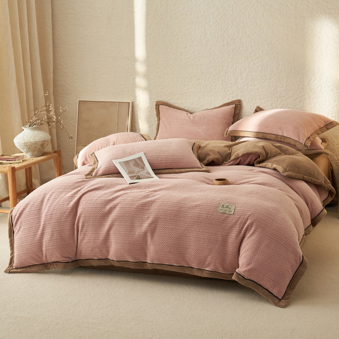 91家纺网 家纺一手货源 找家纺 早晨家纺 2025新款青沐款牛奶绒提花-可拆卸冬被 青沐-豆沙