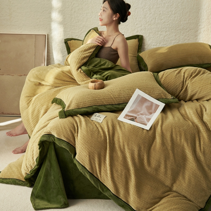 91家纺网 家纺一手货源 找家纺 早晨家纺 2025新款青沐款牛奶绒提花-可拆卸冬被 青沐-浅水绿