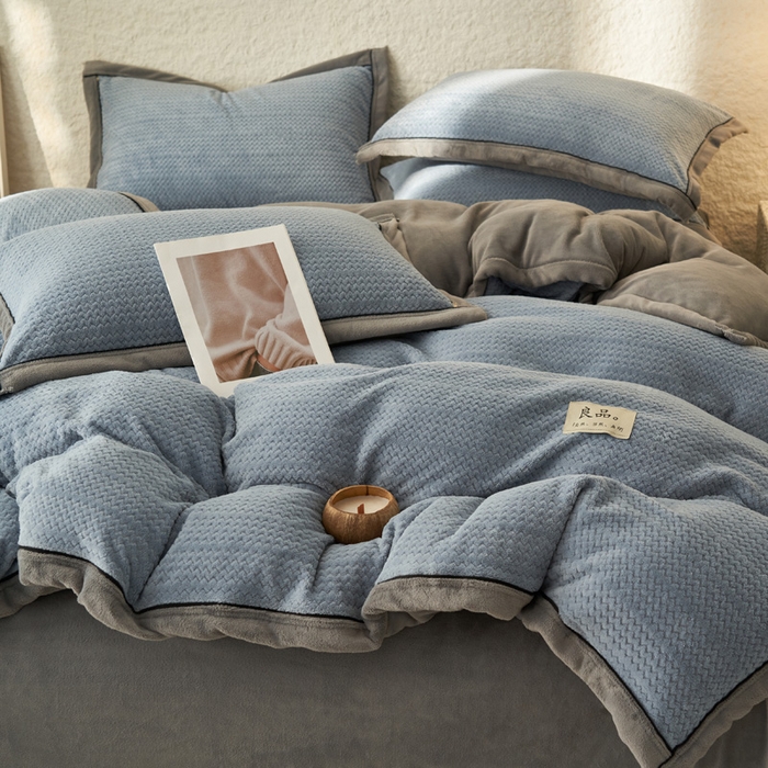 91家纺网 家纺一手货源 找家纺 （总）早晨家纺 2025新款青沐款牛奶绒提花-可拆卸冬被