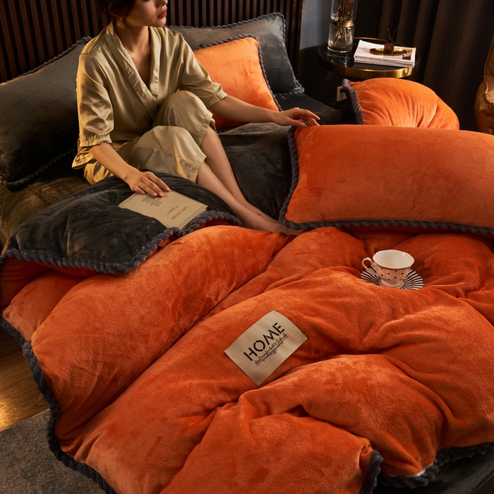 91家纺网 家纺一手货源 找家纺 早晨家纺 2025新款黑金牛奶绒纯色可拆洗冬被风格2 黑金-桔色
