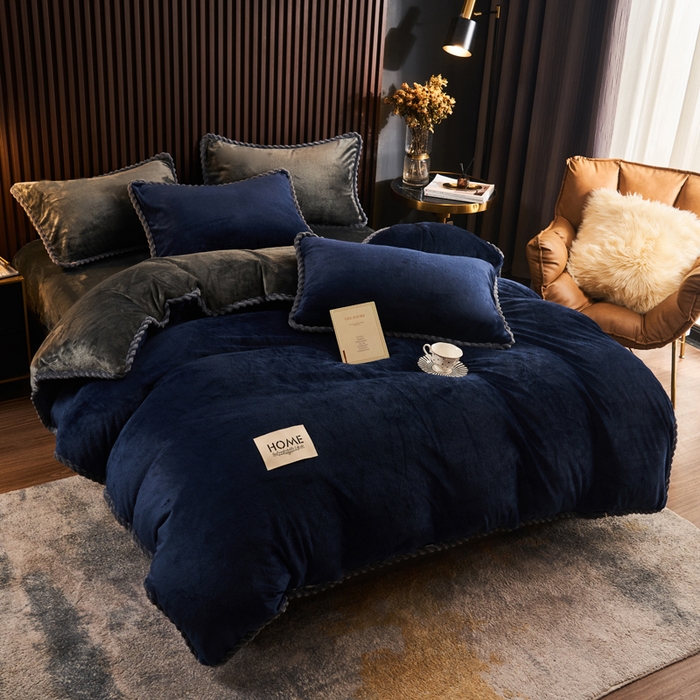 91家纺网 家纺一手货源 找家纺 早晨家纺 2025新款黑金牛奶绒纯色可拆洗冬被风格2 黑金-深蓝