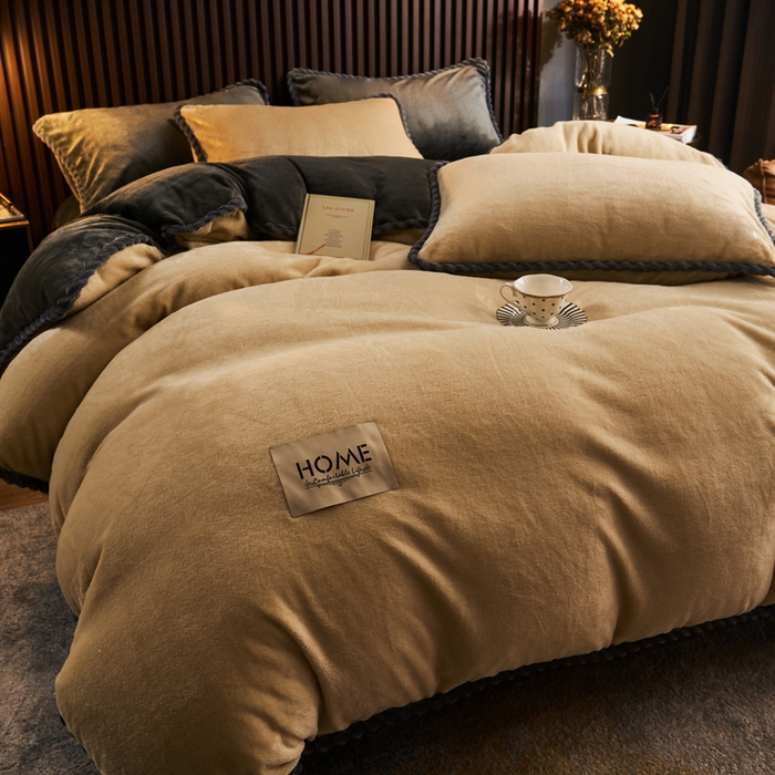 91家纺网 家纺一手货源 找家纺 早晨家纺 2025新款黑金牛奶绒纯色可拆洗冬被风格2 黑金-米驼