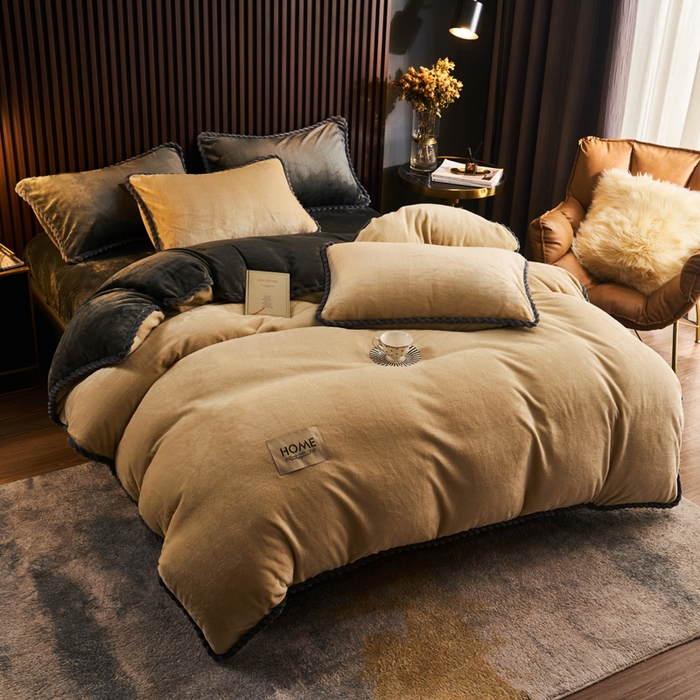 91家纺网 家纺一手货源 找家纺 早晨家纺 2025新款黑金牛奶绒纯色可拆洗冬被风格2 黑金-米驼