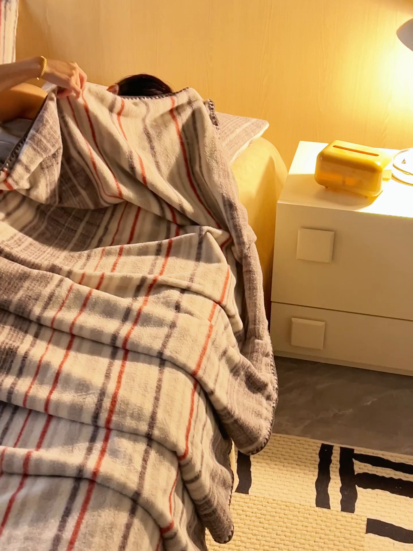 91家纺网 家纺一手货源 找家纺 早晨家纺 2025新款未末款仿羊绒牛奶绒毛毯 未末-彩纹