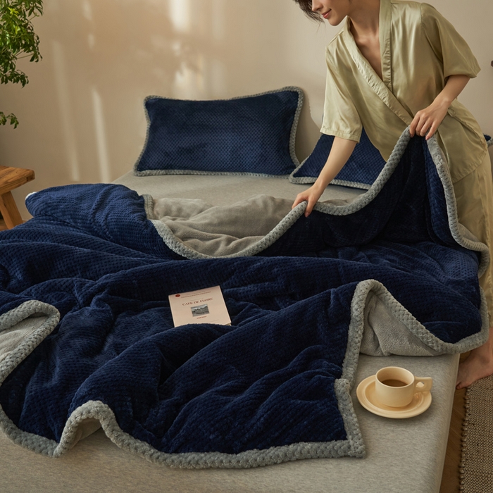 91家纺网 家纺一手货源 找家纺 早晨家纺 2025新款尚流款-提花双层毛毯【拉链款】 尚流-深蓝