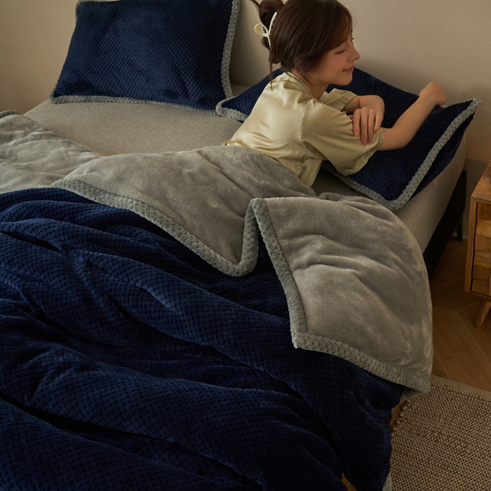 91家纺网 家纺一手货源 找家纺 早晨家纺 2025新款尚流款-提花双层毛毯【拉链款】 尚流-深蓝