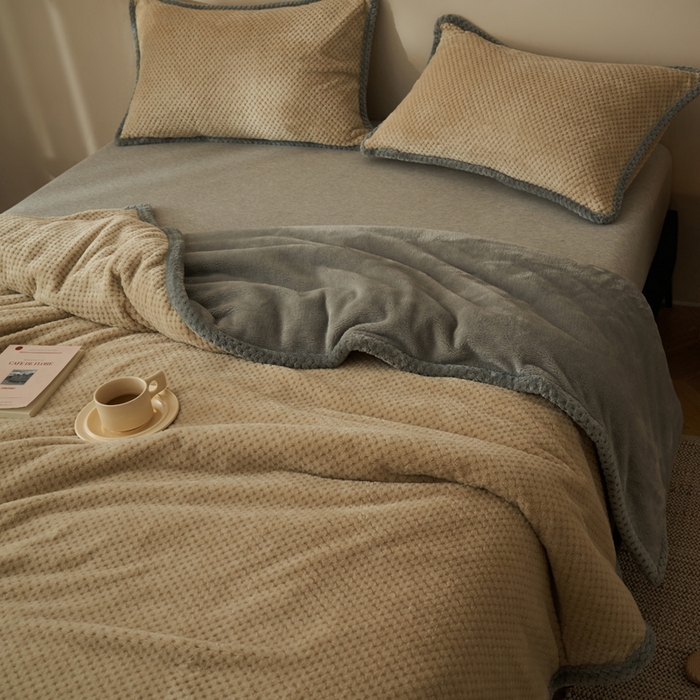 91家纺网 家纺一手货源 找家纺 早晨家纺 2025新款尚流款-提花双层毛毯【拉链款】 尚流-米驼