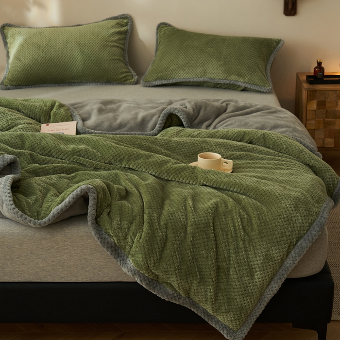 91家纺网 家纺一手货源 找家纺 早晨家纺 2025新款尚流款-提花双层毛毯【拉链款】 尚流-草绿