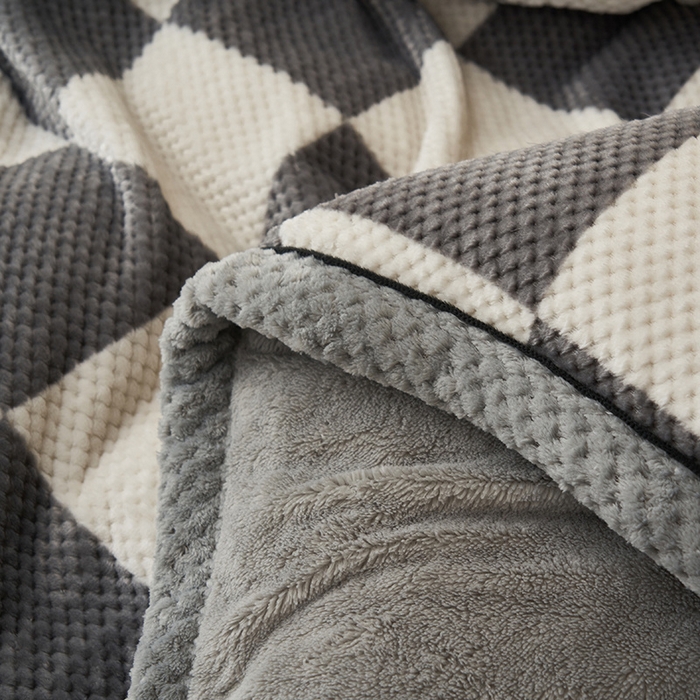 91家纺网 家纺一手货源 找家纺 早晨家纺 2025新款豆豆款菠萝格-可拆卸冬被 豆豆绒-大方格灰