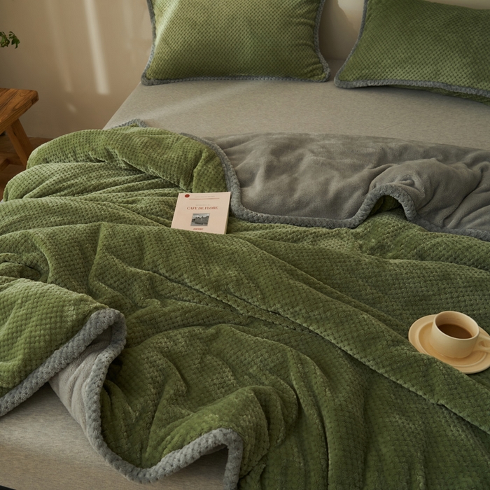 91家纺网 家纺一手货源 找家纺 早晨家纺 2025新款尚流款-提花双层毛毯【拉链款】 尚流-草绿
