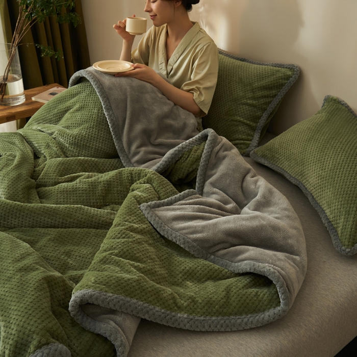 91家纺网 家纺一手货源 找家纺 早晨家纺 2025新款尚流款-提花双层毛毯【拉链款】 尚流-草绿