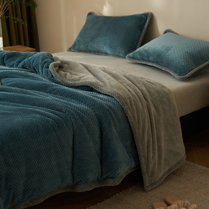 91家纺网 家纺一手货源 找家纺 早晨家纺 2025新款尚流款-提花双层毛毯【拉链款】 尚流-孔雀蓝