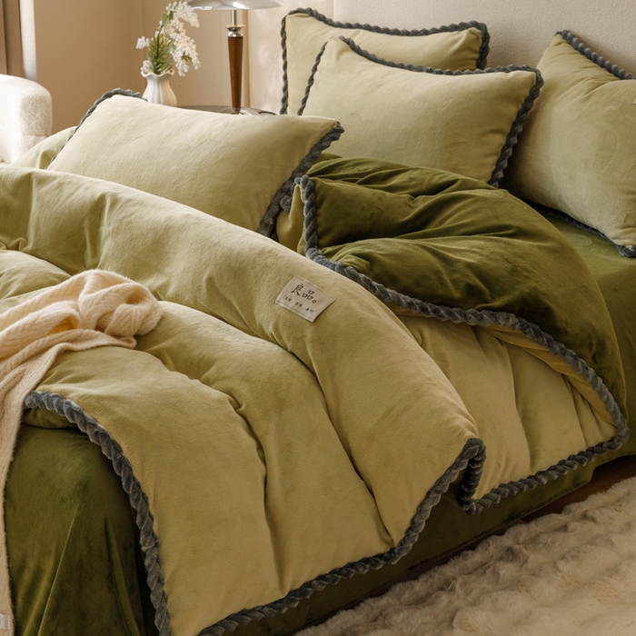 91家纺网 家纺一手货源 找家纺 早晨家纺 2025新款双拼牛奶绒-单被套 双拼浅水绿+橄榄绿