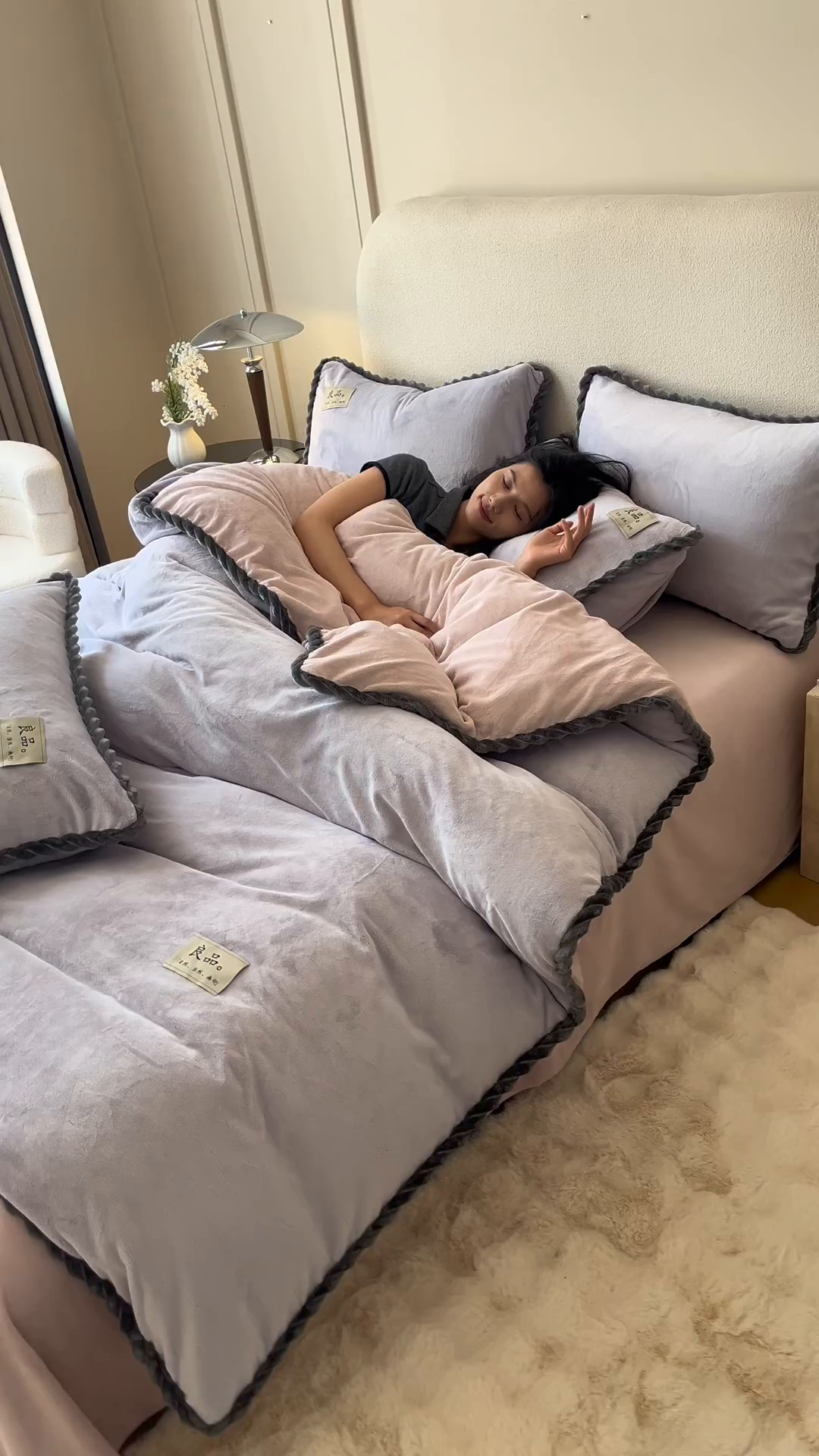 91家纺网 家纺一手货源 找家纺 早晨家纺 2025新款双拼牛奶绒-单被套 双拼浅紫+玉色